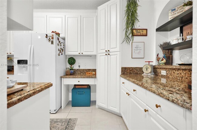 Building Photo - 10720 NW 66th St