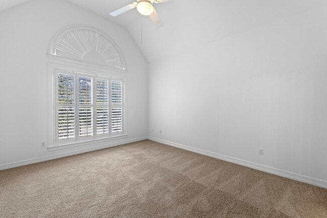 Building Photo - 5305 Cuesta Verde