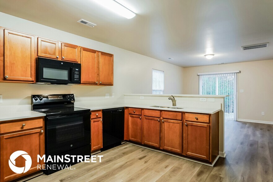 Building Photo - 3405 Mogollon Ct