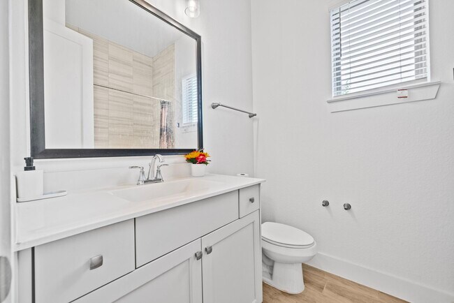 Building Photo - 10718 Blossom River Dr