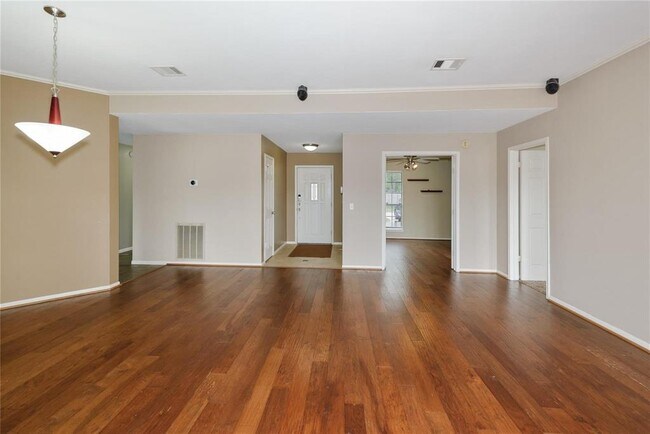 Building Photo - 17119 Kettle Creek Dr
