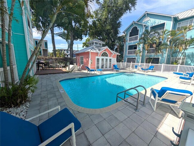 Building Photo - 3002 W Cleveland St