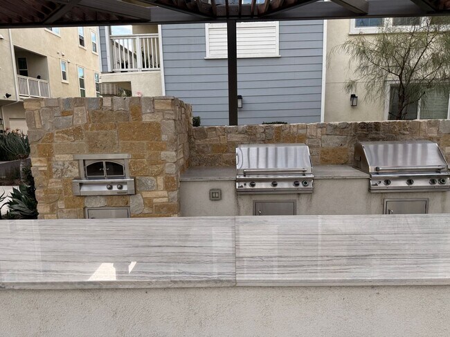 Building Photo - Modern Tri-Level Townhome Near Disneyland with Rooftop Patio