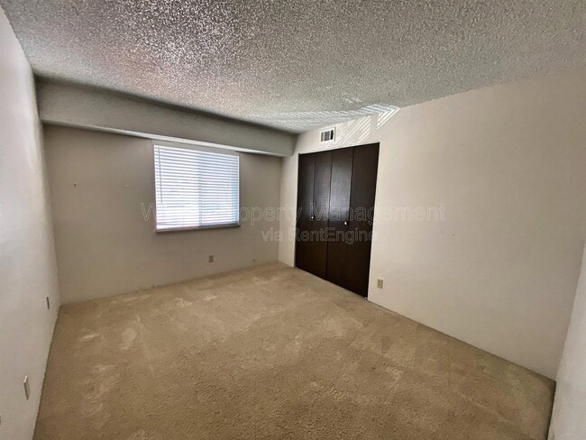 Building Photo - 7335 E Quincy Ave