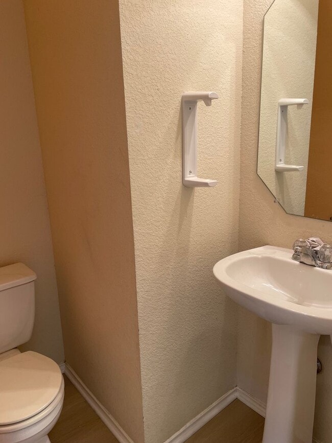 Building Photo - Applications Received! Bright & Spacious 3BR/2.5BA with Loft and Two-Car Garage in Sendero Springs