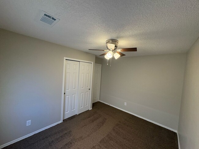 Building Photo - Beautiful Updated Home in Ventana Ranch! S...