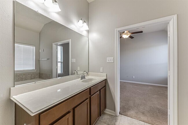 Building Photo - 3138 Palacious Falls Lane