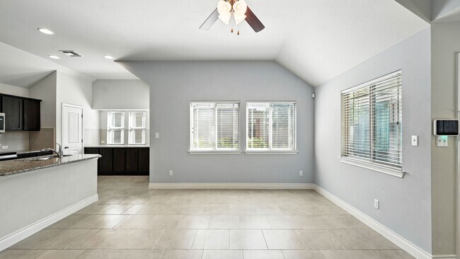 Building Photo - 490 Nautical Lp