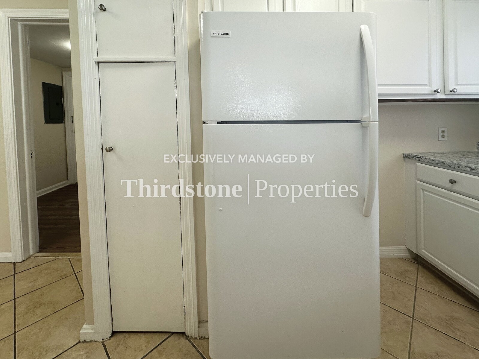 Building Photo - 2659 College St