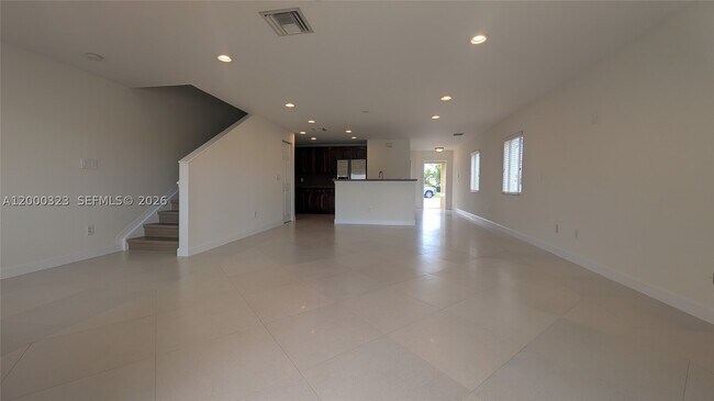 Building Photo - 5910 Royal -