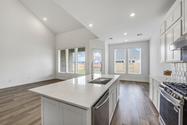 Building Photo - 31111 Marlow Mnr Ct