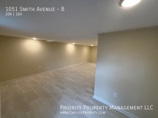 Building Photo - 1051 Smith Ave