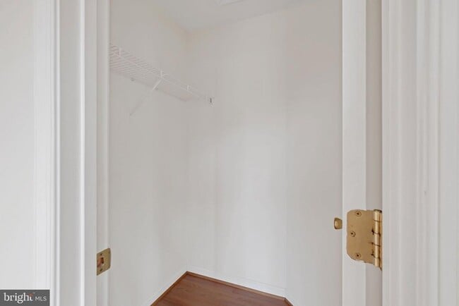 Building Photo - 103 Whiskey Creek Cir