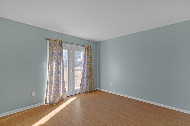 Building Photo - 7046 Bray Rd