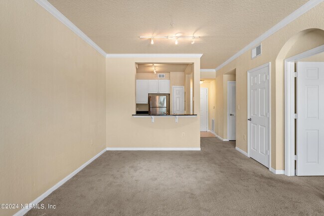 Building Photo - 5617 Bowden Rd