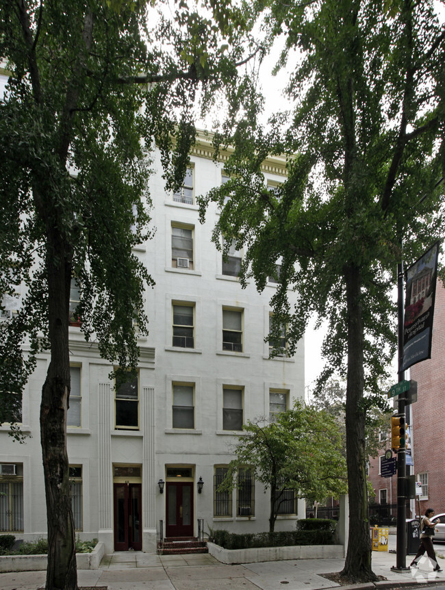 Building Photo - College Manor Apartments