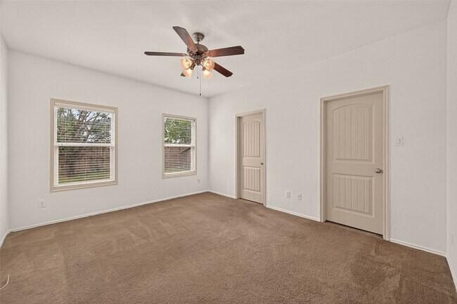 Building Photo - 22023 Westerpine Ln