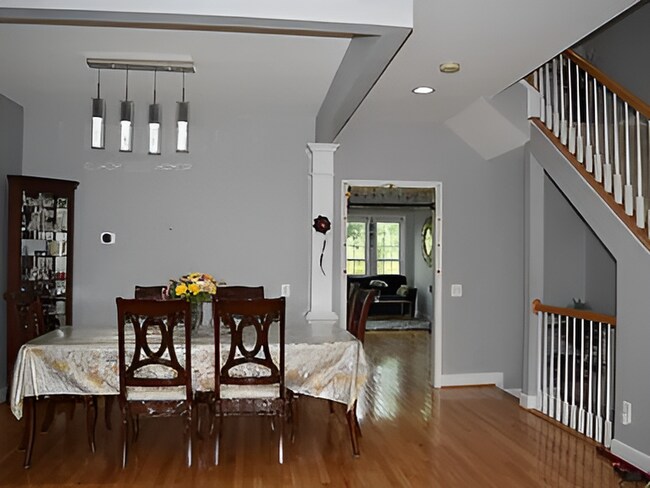 Building Photo - 2460 Terra Cotta Cir