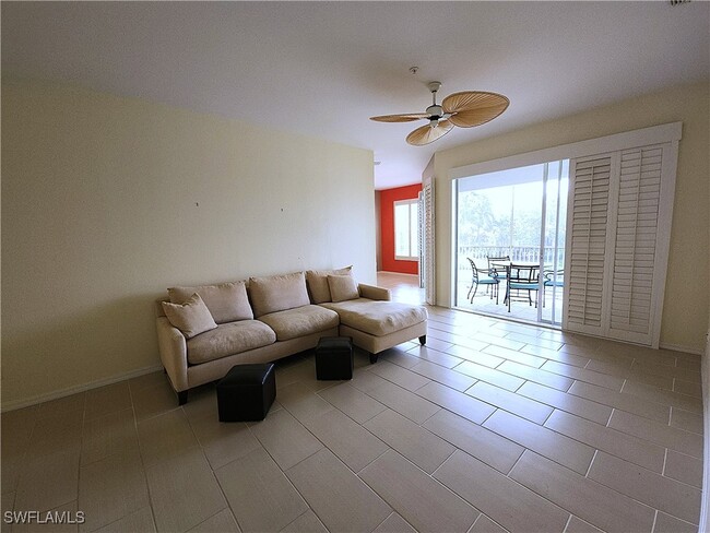 Building Photo - 2135 Arielle Dr
