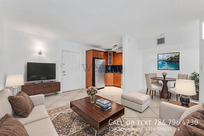 Building Photo - 150 SW 10th St