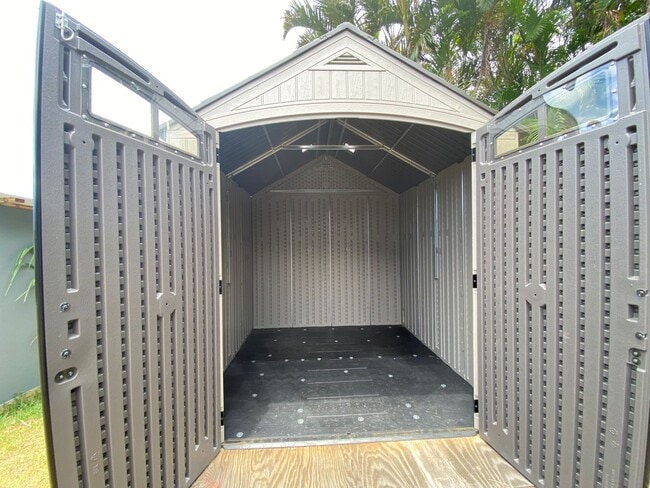 Building Photo - Unfurnished 2 bedroom. 1 bath downstairs u...