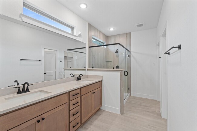 Building Photo - 23831 Oriole Vly Trl