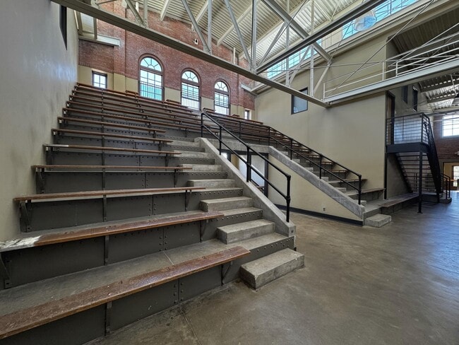 Building Photo - 300 Tijeras Ave NE