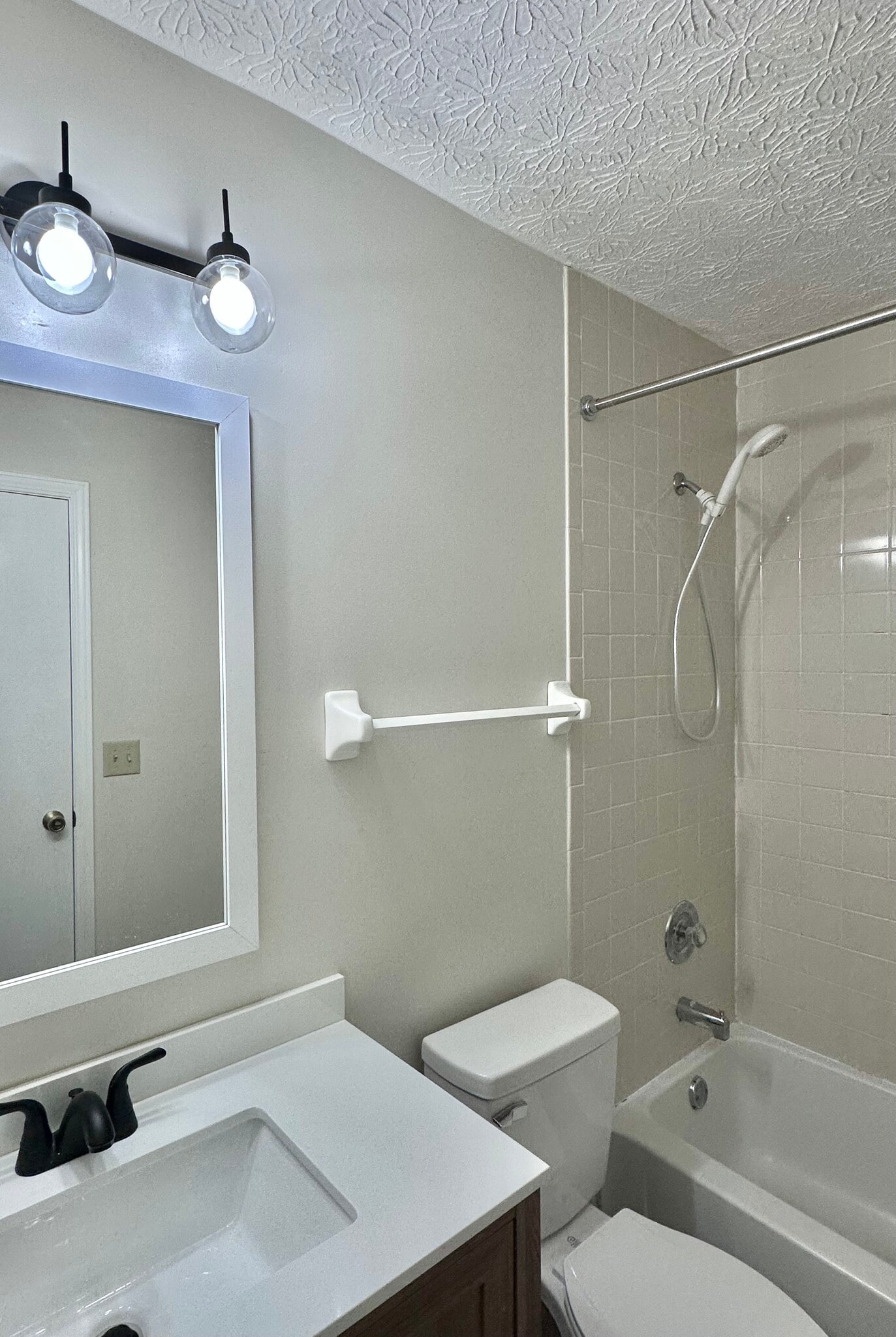 Building Photo - 263 Sumption Dr