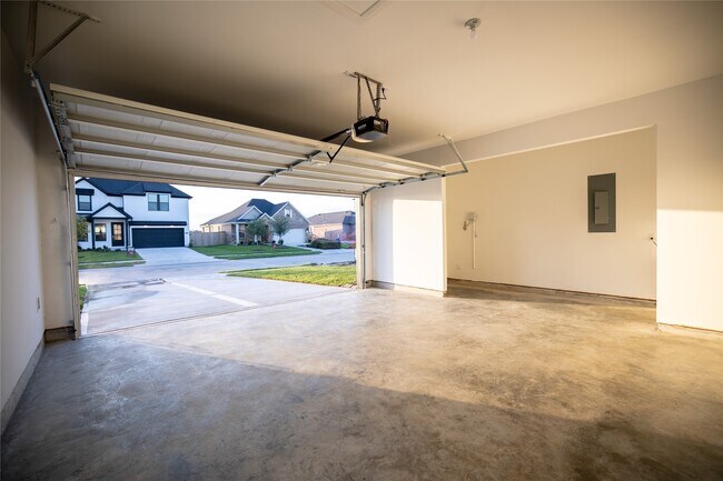 Building Photo - 5135 Persimmon Peak Pl