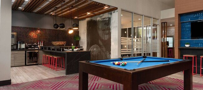 Building Photo - 12100 Metric Blvd