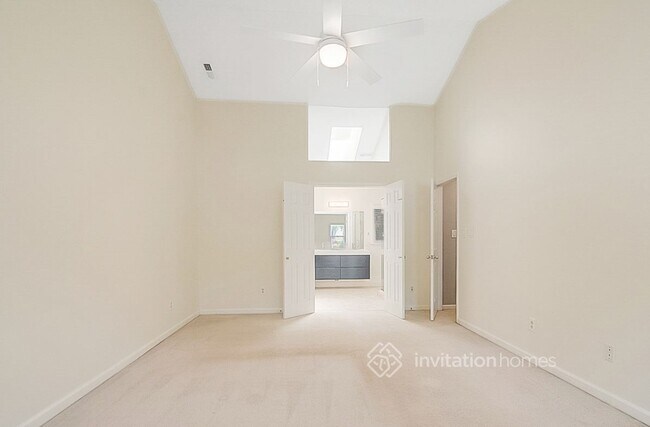 Building Photo - 8428 Framingham Ct