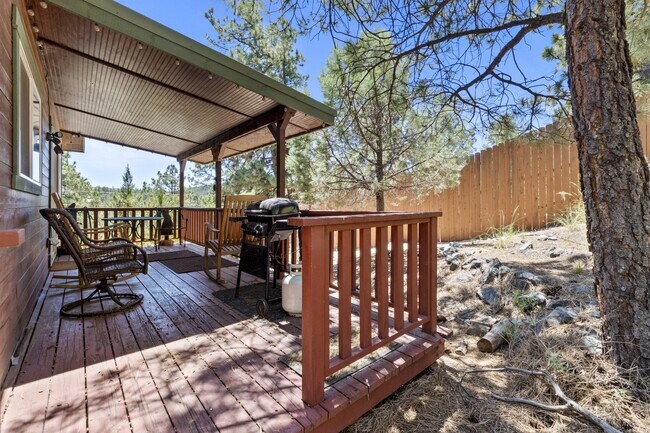 Building Photo - 307 Heath Dr