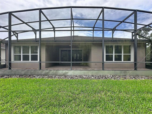 Building Photo - 786 Cielo Trail