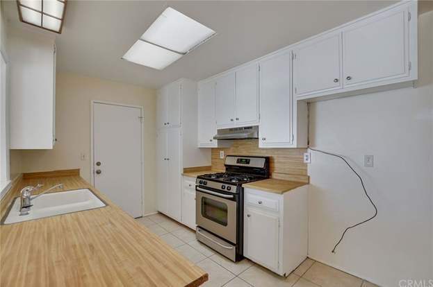 Building Photo - 2903 Carl Dr