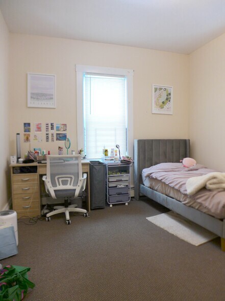 Building Photo - 1 Torpie St