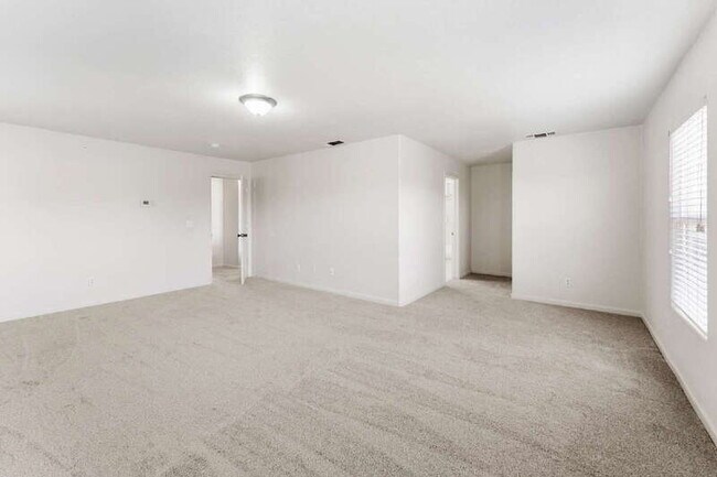 Building Photo - 8828 Billfish Way