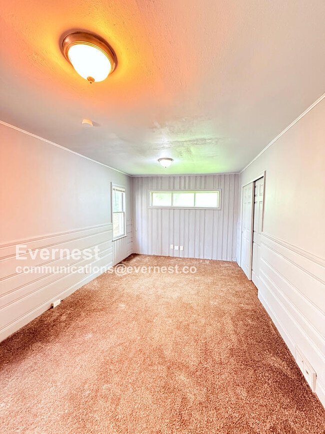 Building Photo - 14892 Ilene St