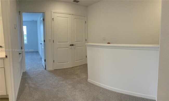 Building Photo - 5140 Quakers Pl