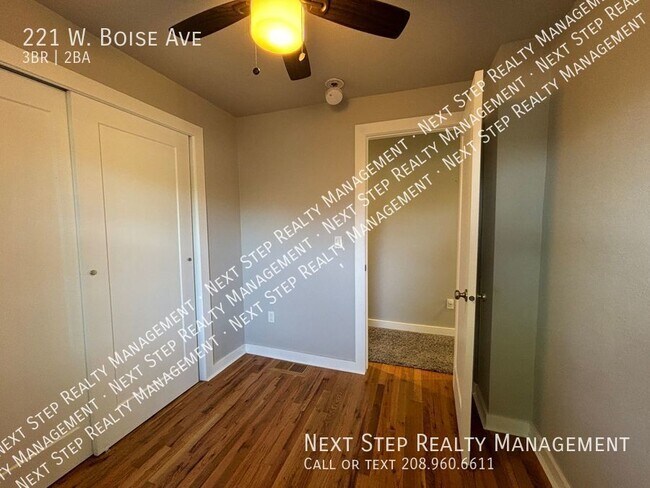 Building Photo - 221 W Boise Ave