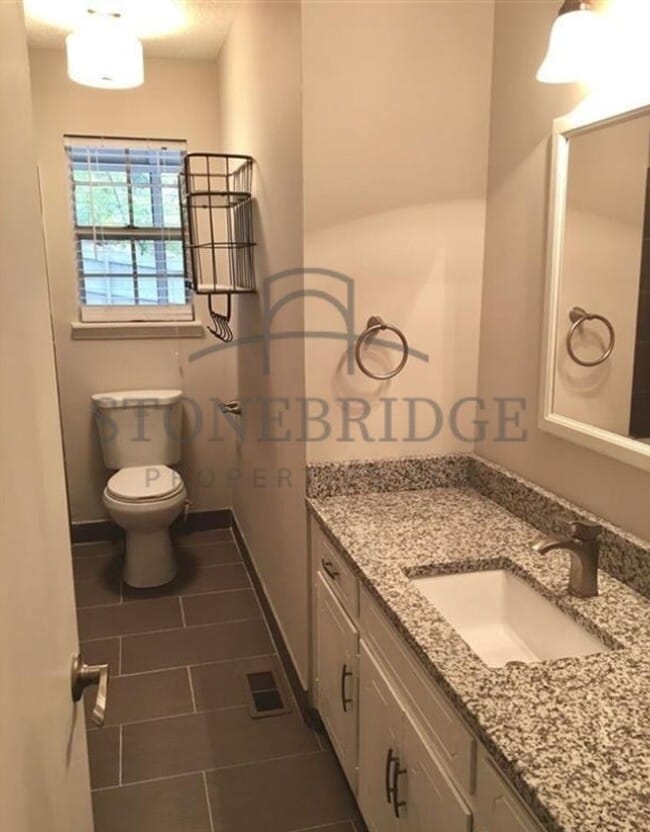 Building Photo - 4 bed, 3 bath in Alabaster