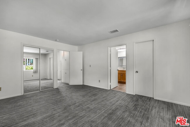 Building Photo - 4076 Tropico Way