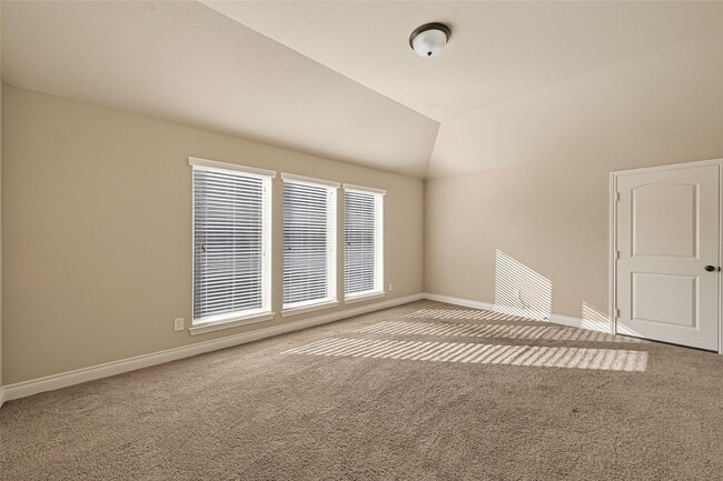 Building Photo - 16810 Whighams Pl