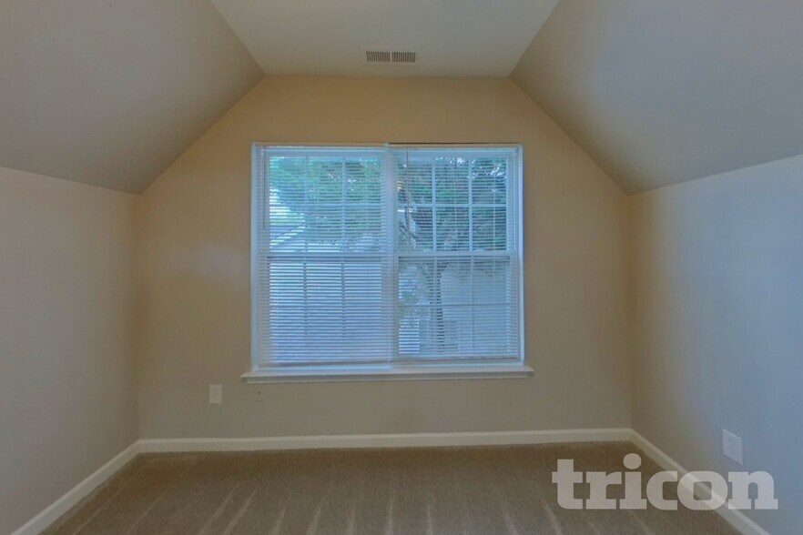 Building Photo - 5317 Stowe Derby Dr