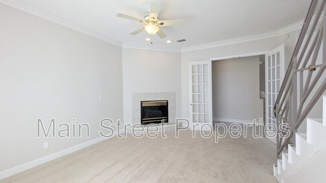 Building Photo - 2083 Downing Dr