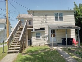 Building Photo - 220 E 6th Ave