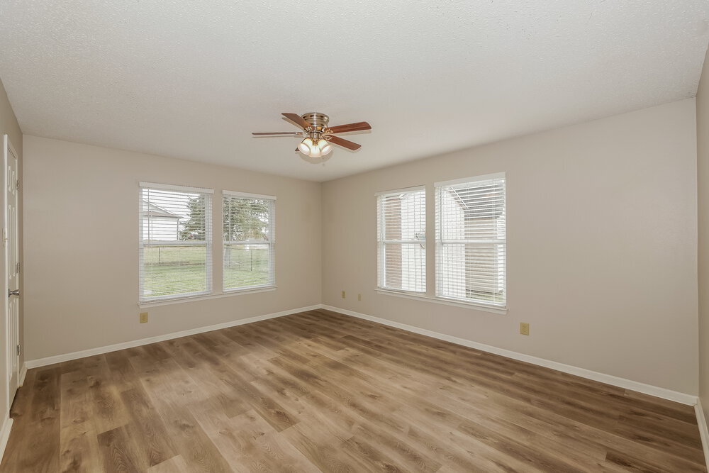 Building Photo - 6241 Amber Valley Ln