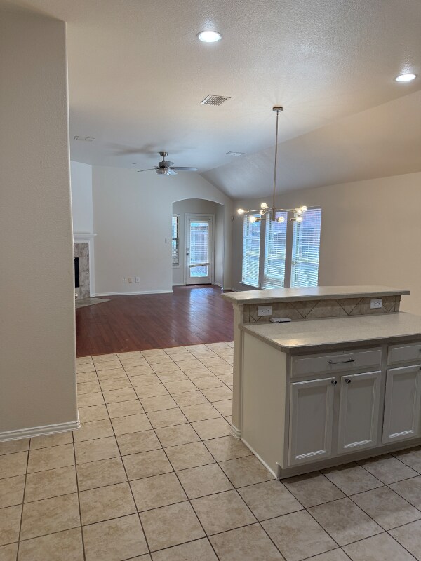Building Photo - 337 Kirby Dr