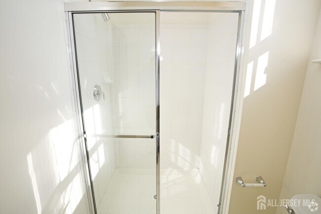 Building Photo - 360 Lehigh Ave