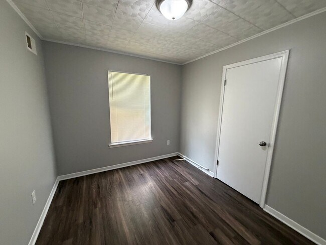 Building Photo - Welcome to your new home in Southaven, MS! HALF OFF FIRST MONTH RENT!!