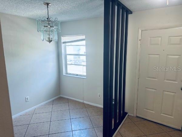 Building Photo - 7132 Waterside Dr